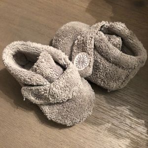 Grey ugg booties